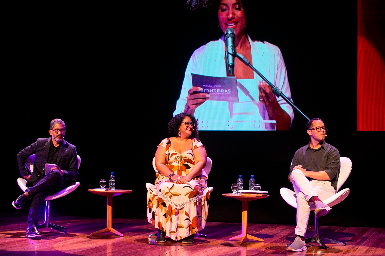 Fronteiras do Pensamento 2025: Psicologia e Literatura movimentam Salvador com ingressos esgotados na 10ª edição do evento